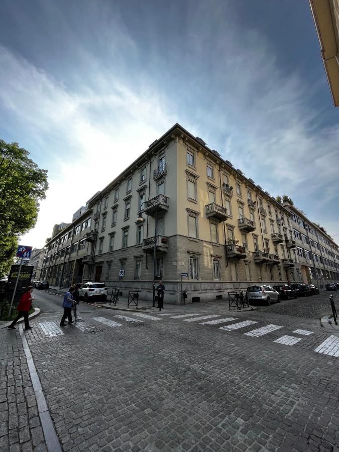 Elegante E Accogliente Appartamento A Torino Eksteriør bilde